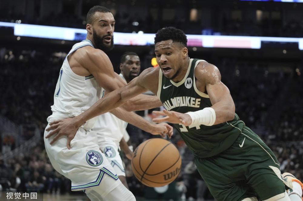 再次將足球 再次將足球