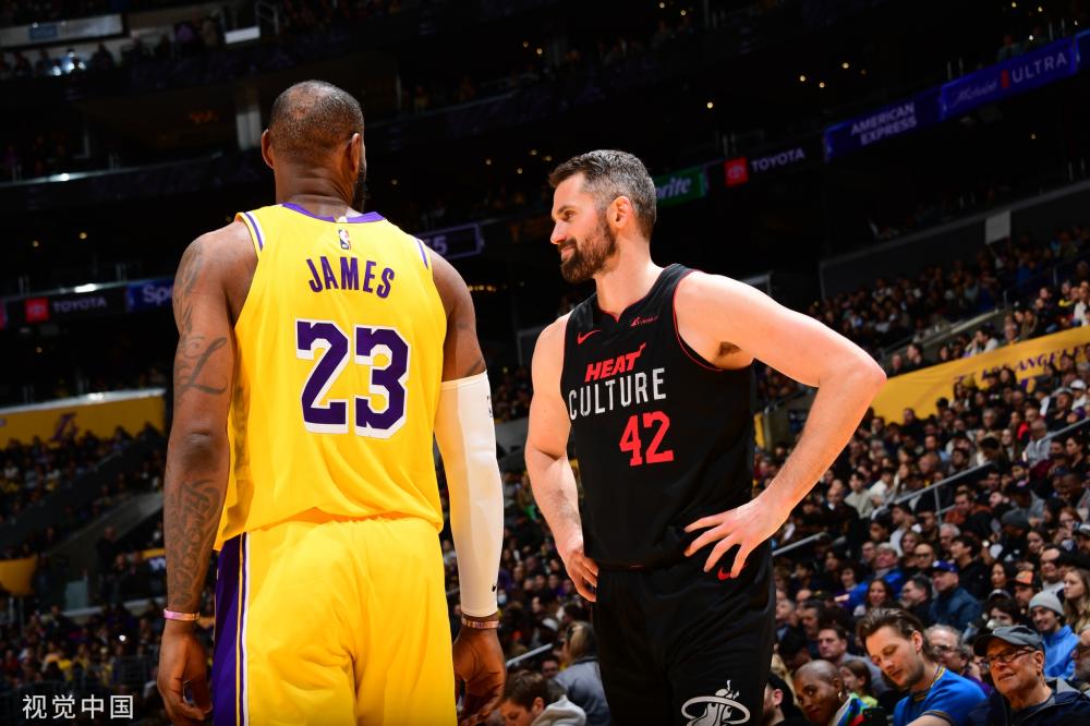 从而在国际 从而在国际