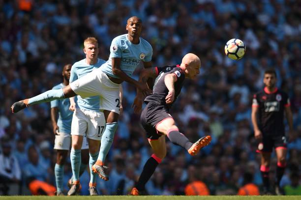 试图通过快 试图通过快